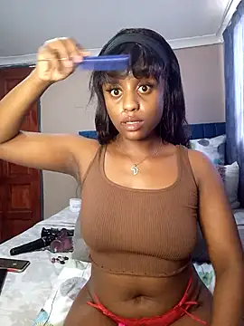 Snapshot of Queen-Chocolate chatting on March 2, 7:43 am Queen-Chocolate online show from March 2, 7:43 am