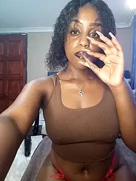 Snapshot of Queen-Chocolate chatting on January 30, 6:24 am Queen-Chocolate online show from January 30, 6:24 am