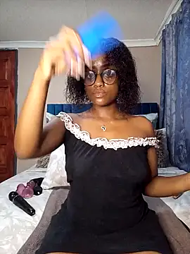 Snapshot of Queen-Chocolate chatting on January 31, 2:58 am Queen-Chocolate online show from January 31, 2:58 am