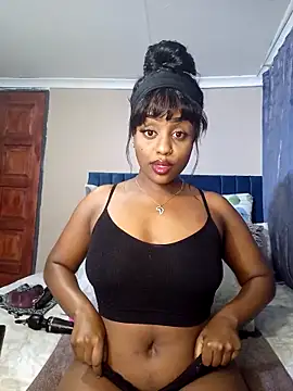 Snapshot of Queen-Chocolate chatting on February 27, 12:57 am Queen-Chocolate online show from February 27, 12:57 am