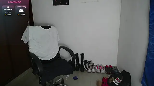 venelope1 online show from January 19, 3:43 am