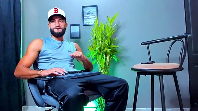 Damian 022 online show from October 10, 7:04 pm