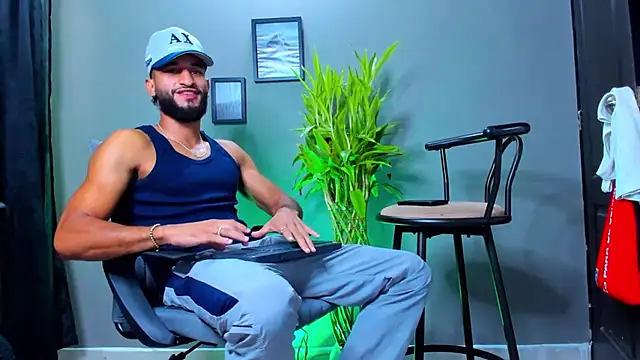 Damian 022 online show from October 23, 1:32 pm