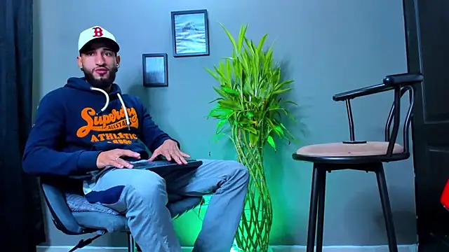 Damian 022 online show from October 6, 12:06 pm