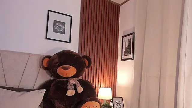 angeli sexi online show from April 9, 1:51 am