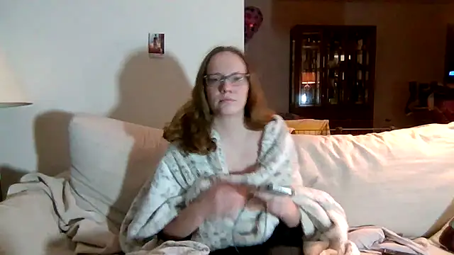 skywinters online show from March 24, 5:07 am