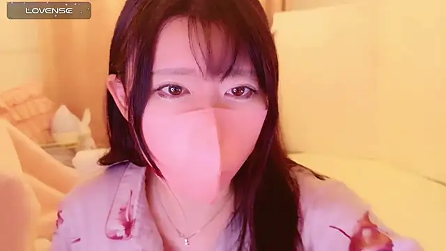 maii- online show from February 27, 12:56 pm