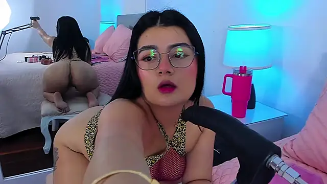 Samantha  Vega online show from February 6, 8:16 pm