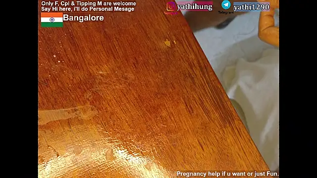 KingCobraClassy online show from April 16, 9:39 pm