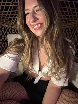 sophielove888 online show from December 1, 12:22 am