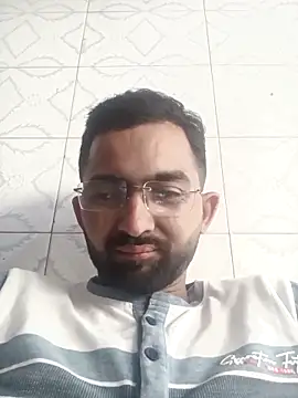 sagarghai07 online show from April 11, 11:58 am