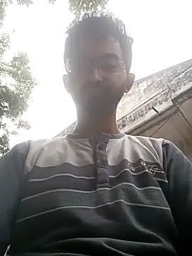 Snapshot of sagarghai07 chatting on October 6, 2:46 am sagarghai07 online show from October 6, 2:46 am