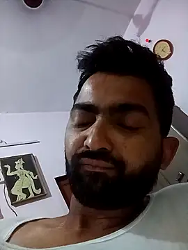 sagarghai07 online show from April 28, 12:42 am