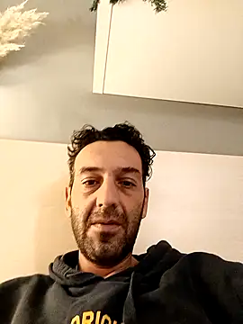 Snapshot of Sextructor@xh chatting on January 7, 1:32 am Sextructorxh online show from January 7, 1:32 am