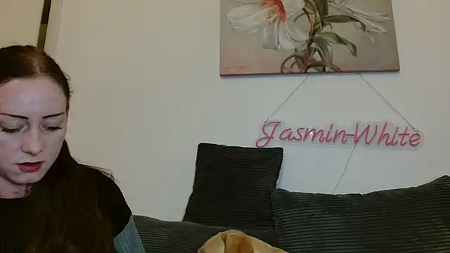 Jasmin-White online show from May 9, 8:12 pm