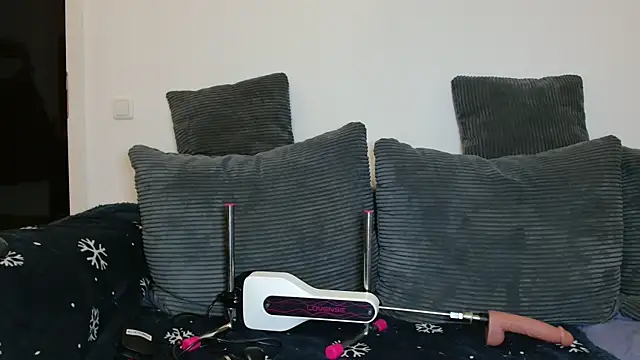 Jasmin-White online show from January 7, 4:56 pm