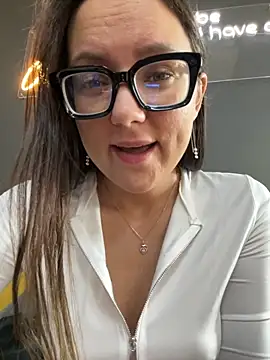 Snapshot of NarcissaHot chatting on September 28, 2:07 am NarcissaHot online show from September 28, 2:07 am