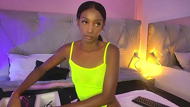 FiorelaLenin online show from January 13, 6:45 pm