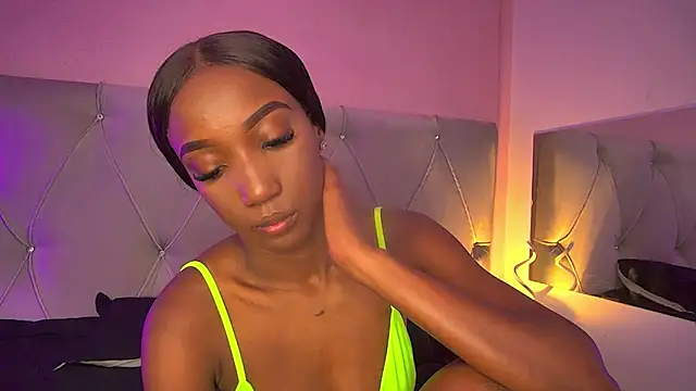 FiorelaLenin online show from May 15, 12:36 pm