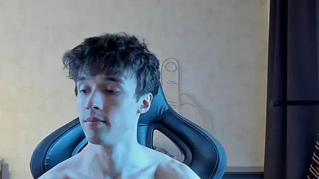 MasonWarholl online show from March 16, 6:54 pm