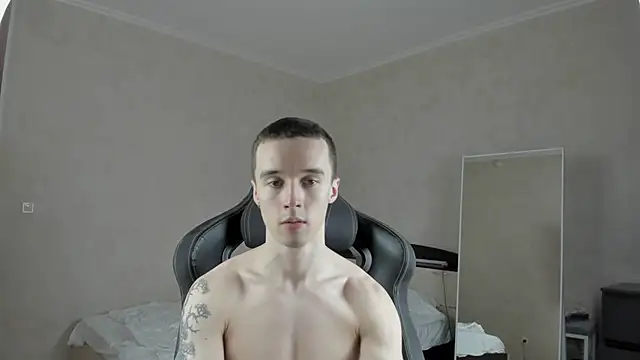 Snapshot of MasonWarholl chatting on January 12, 6:05 pm MasonWarholl online show from January 12, 6:05 pm