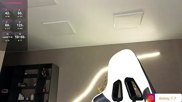 ammy cummy online show from October 3, 3:20 am