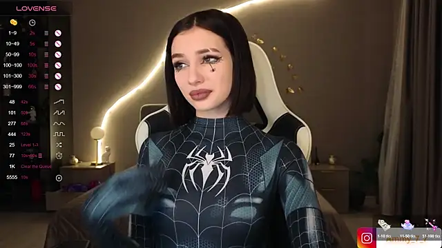 ammy cummy online show from October 31, 3:25 am