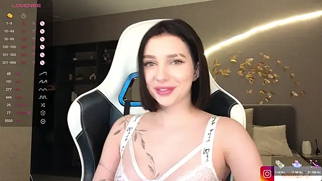 ammy cummy online show from November 27, 9:32 am