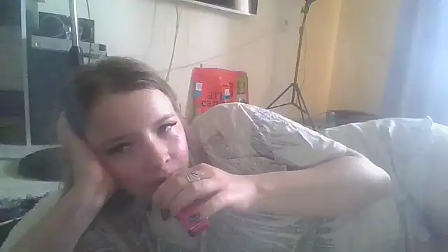 Snapshot of ViolaCandy chatting on July 3, 3:57 am ViolaCandy online show from July 3, 3:57 am