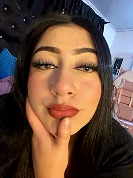 KittyRous online show from December 4, 7:22 am