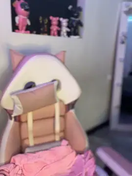 KittyRous online show from February 25, 6:02 am