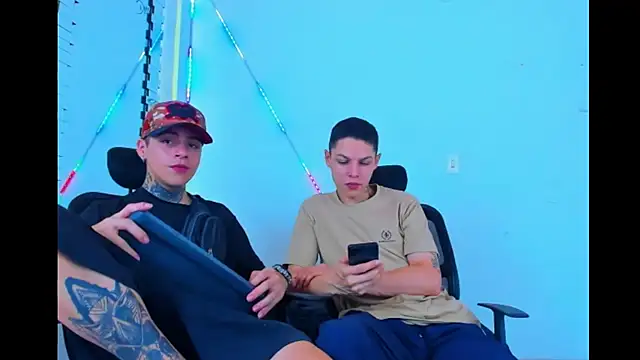 HOT boy2025 online show from September 25, 3:34 am