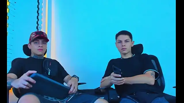 HOT boy2025 online show from November 23, 4:44 am