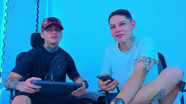 HOT boy2025 online show from November 11, 10:26 pm