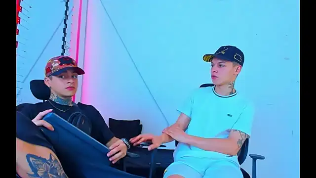 HOT boy2025 online show from September 24, 9:05 am