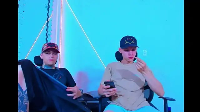 HOT boy2025 online show from September 11, 4:01 am