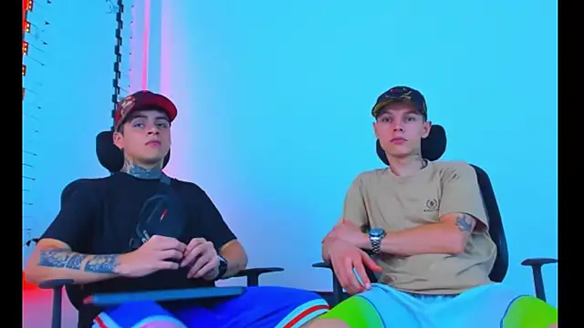 HOT boy2025 online show from November 20, 3:18 am