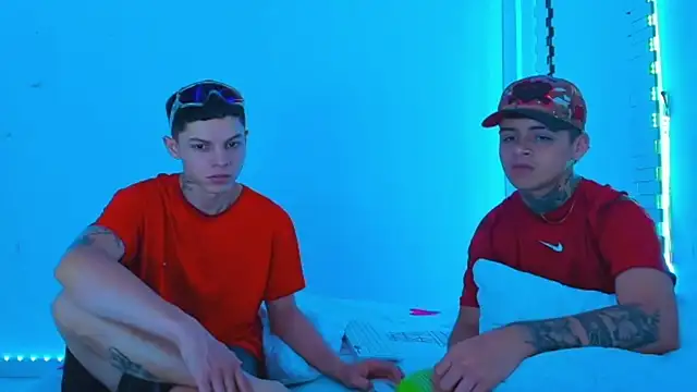 HOT boy2025 online show from February 3, 12:47 am