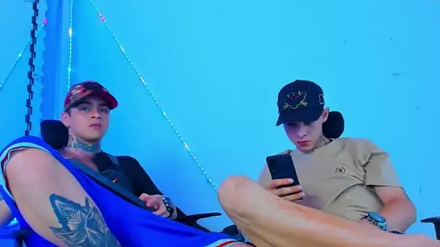 HOT boy2025 online show from October 4, 11:06 pm