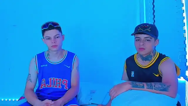 HOT boy2025 online show from February 2, 4:15 am