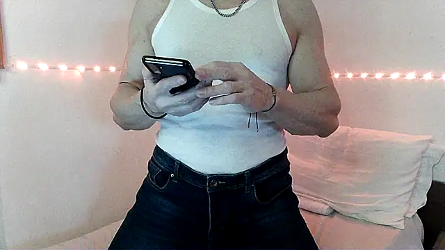 Alexx Fit023 online show from January 11, 2:58 pm