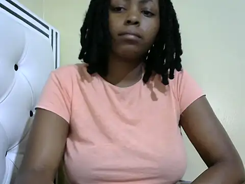 Snapshot of nelly_shyn chatting on October 16, 9:12 pm nelly shyn online show from October 16, 9:12 pm