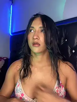 mailyreid online show from March 13, 3:33 am