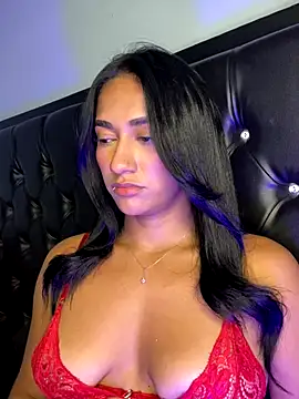 mailyreid online show from November 14, 8:18 am