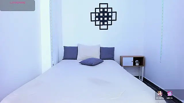 Tinny and Candy online show from September 23, 10:22 am