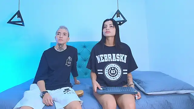 Tinny and Candy online show from March 2, 1:20 pm