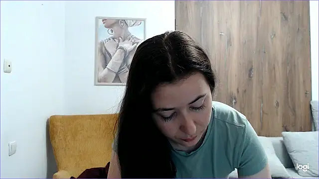 VioletaFlower7 online show from June 20, 7:35 am