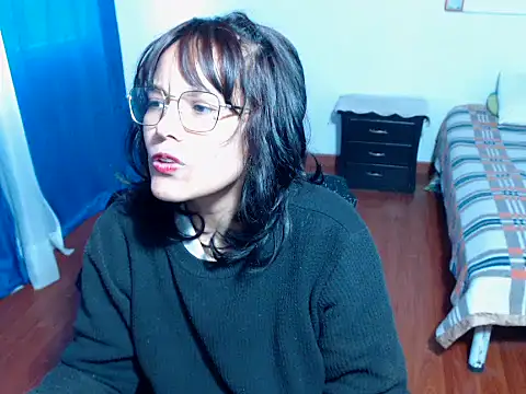 home vlak online show from December 17, 5:18 pm