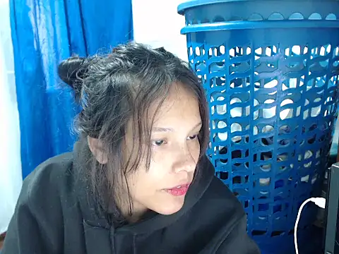 home vlak online show from May 5, 10:13 pm