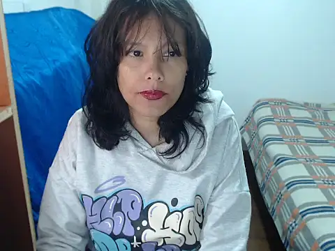 home vlak online show from March 7, 12:28 am